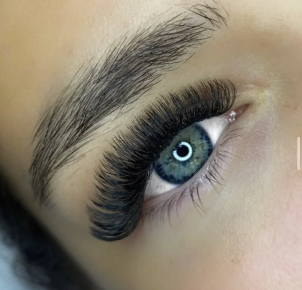 Mega volumen lashes